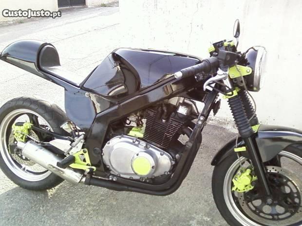 suzuki gs 500 cafe racer