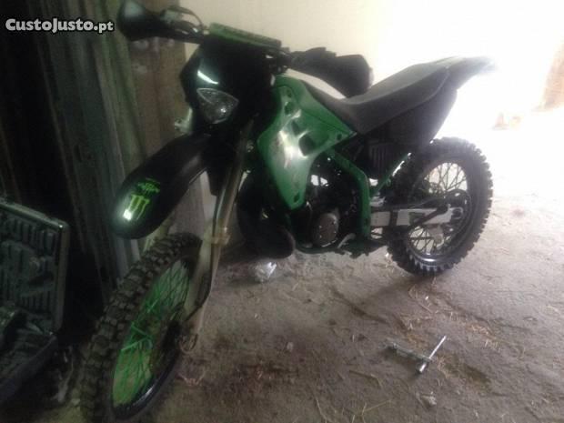 Kawasaki kdx troco