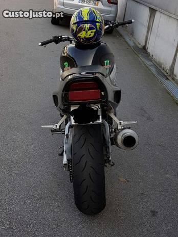 Honda cbr 900 rr