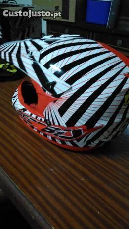 Capacete Acerbis Cross