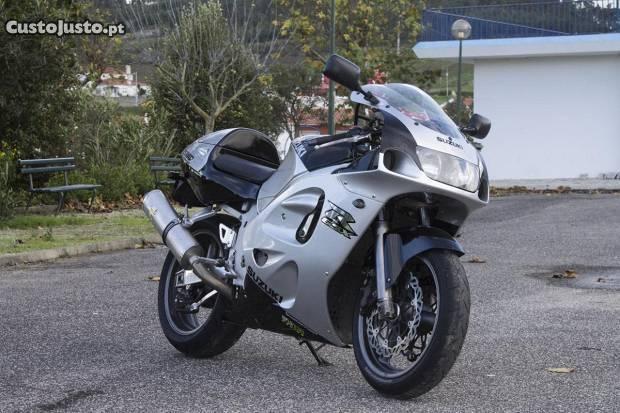 Suzuki GSXR 600