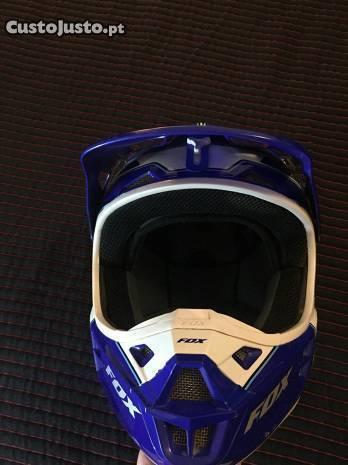 Capacete Fox