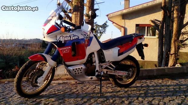Africa Twin RD04