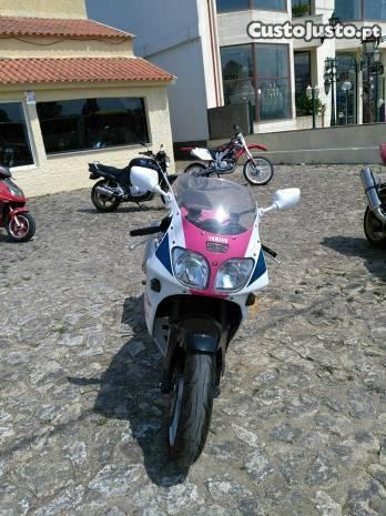 Yzf 750R