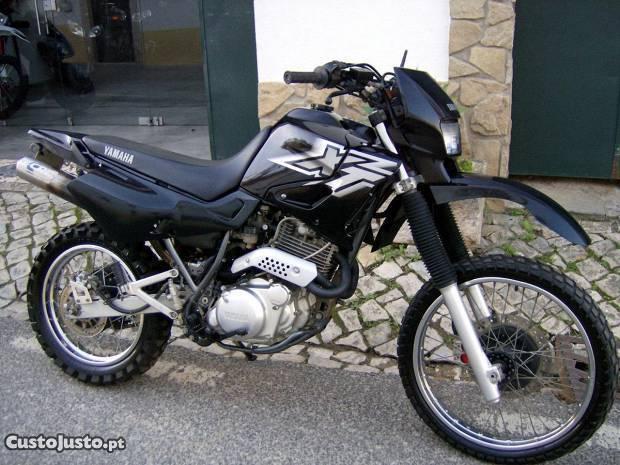 Yamaha XT 600E - 2001 - Muito Bom Estado