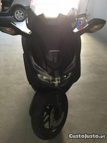 Honda Forza 125 ABS (10/2015)