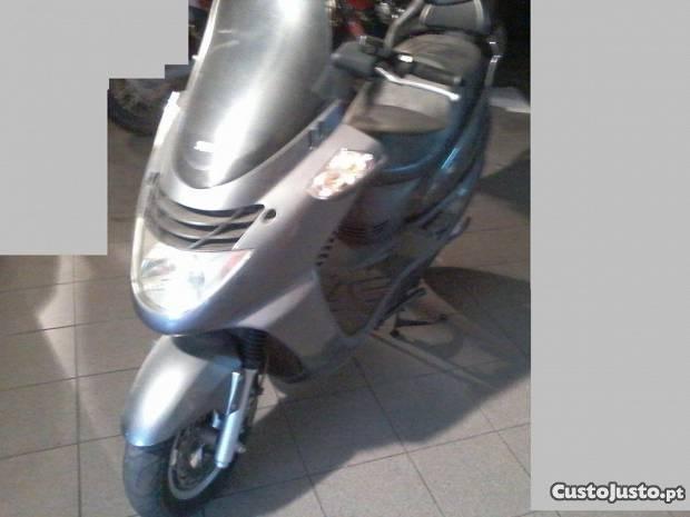 scooter sym joyride 200cm3 s/documentos