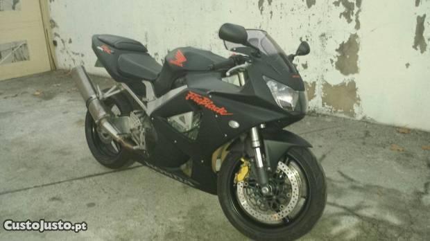 Honda cbr 929rr