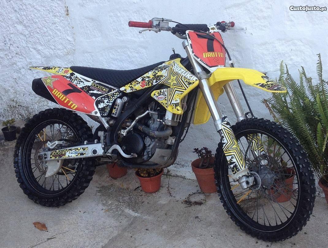 Suzuki RMZ 250