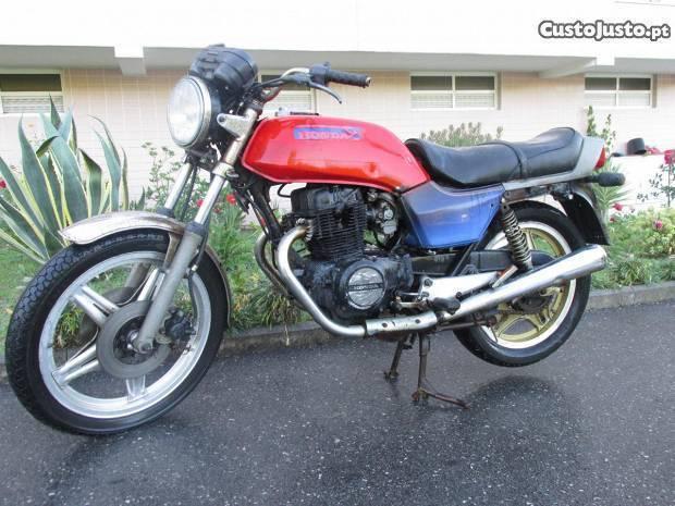 Honda CB 400 N Anos 70