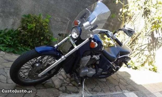 Moto Honda Shadow