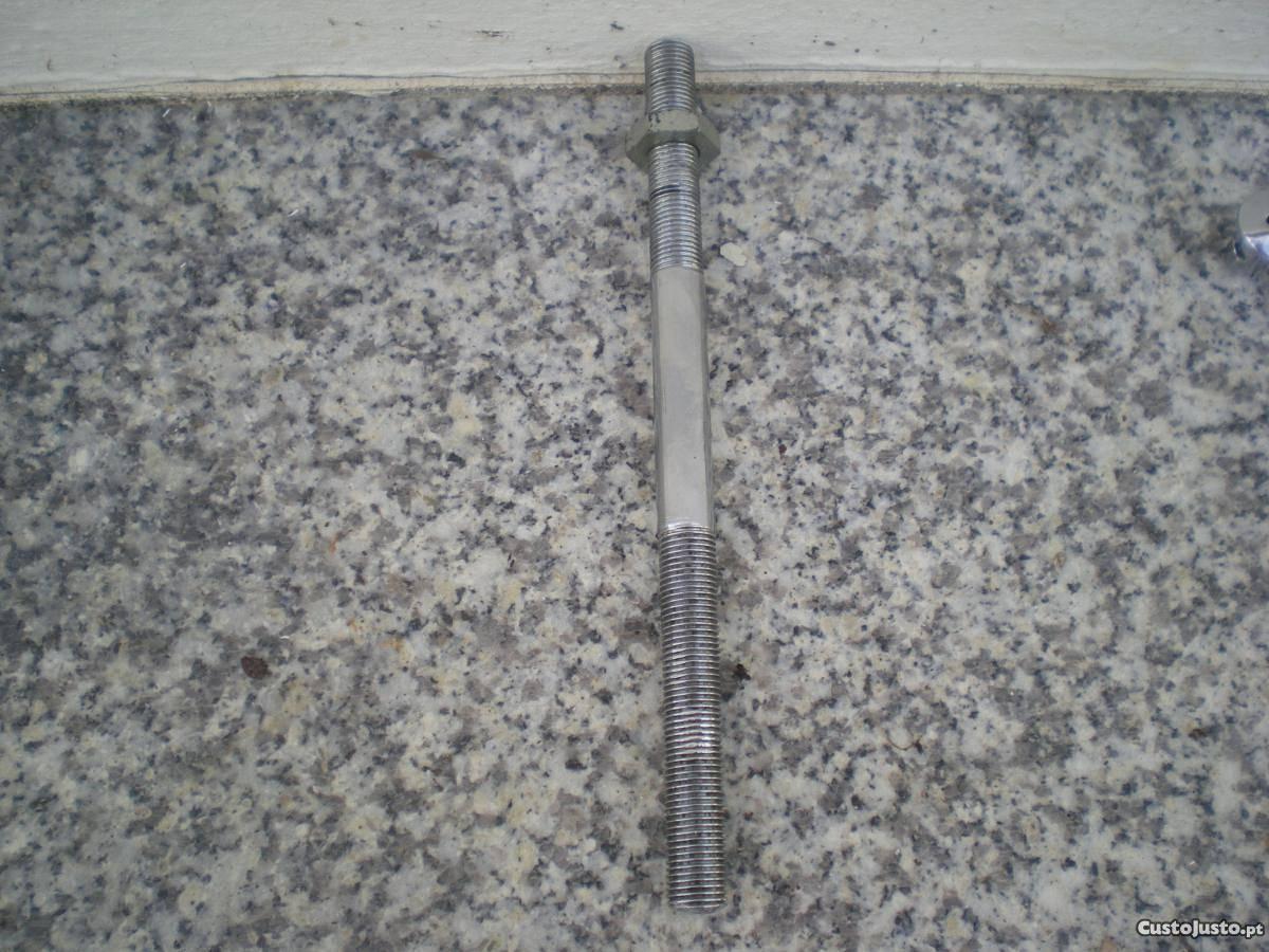 Eixo cromado para cubo Vilar grande