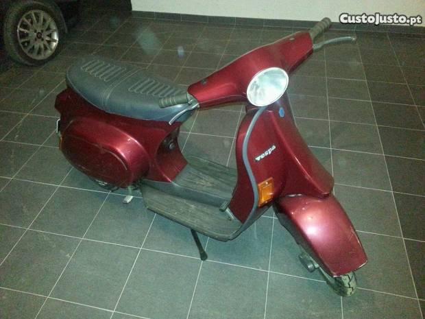 Vespa FL2