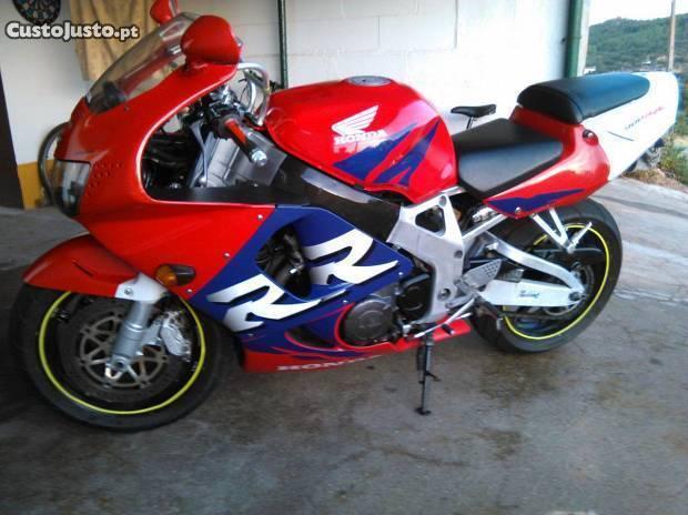 cbr 900rr em bom estado