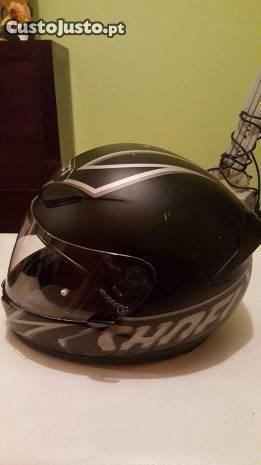 Capacete shoei XR 1000