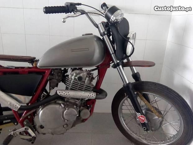 Suzuki Gn 250