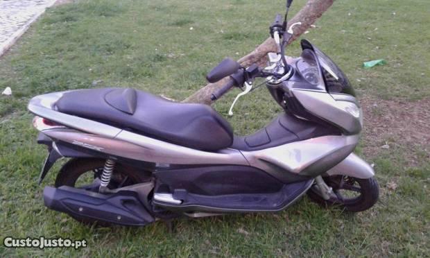 Honda PCX 125