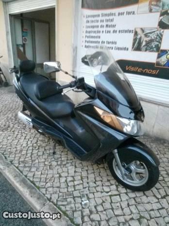 Suzuki Burgman 400 2005 ou troco