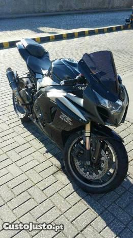 Suzuki gsxr 1000 k9