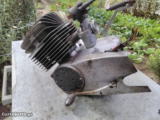 motor puch 125
