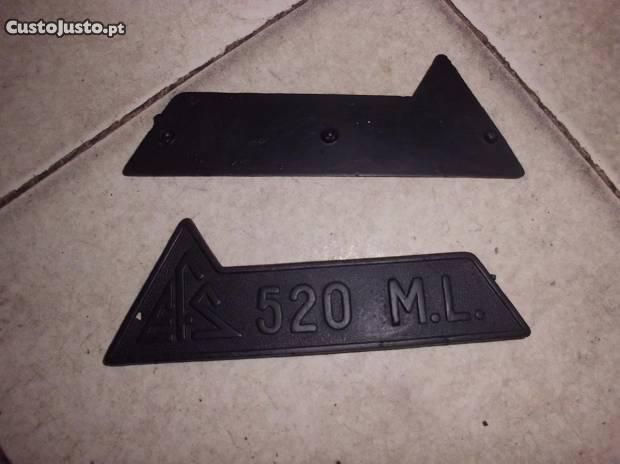 par de emblemas mala farramenta efs520.ml origem