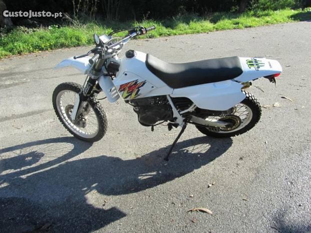 Yamaha TTR600