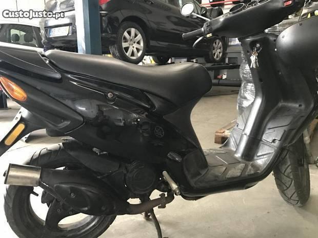 Gilera typhoon em bom estado