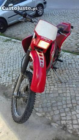 Cagiva W4