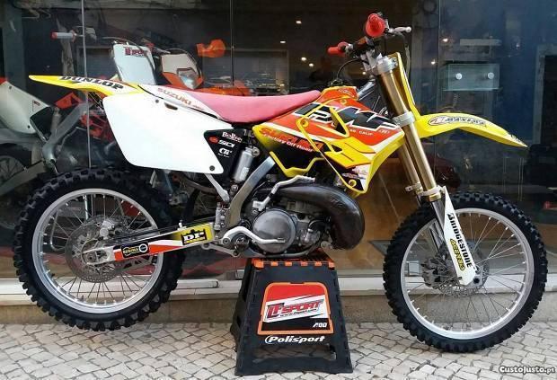 Suzuki RM 250 Ano 2003 Não Matriculada