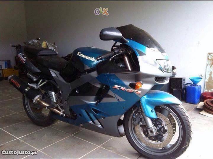 Kawasaki Zx9R peças