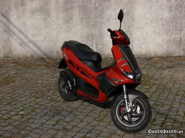 Gilera Runner 2007 como nova