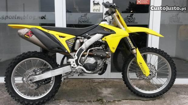 Suzuki rmz 250