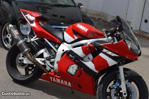 Yamaha R6 2001