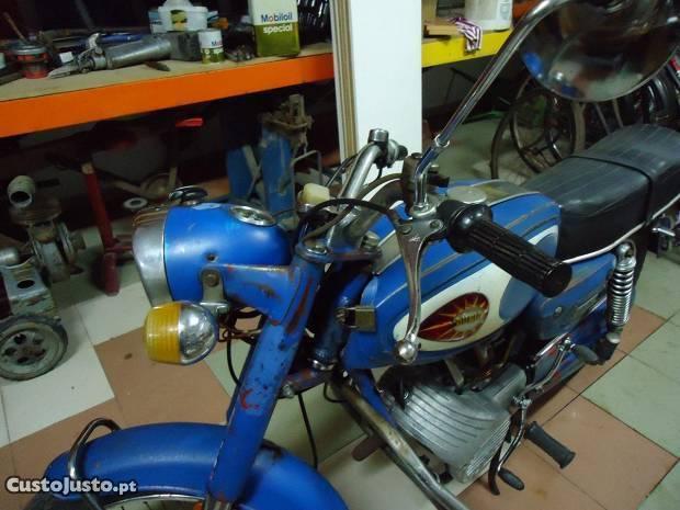 EFS 301m com motor Zundapp
