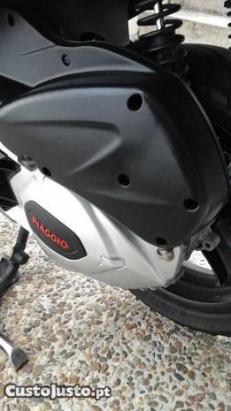 scooter piaggio evo7 125