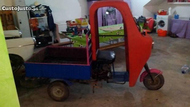 Tricarro encabinado zundapp