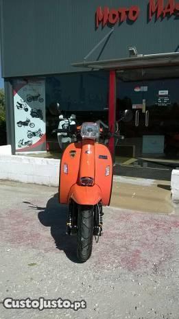 Scomadi Leggera 125cc laranja