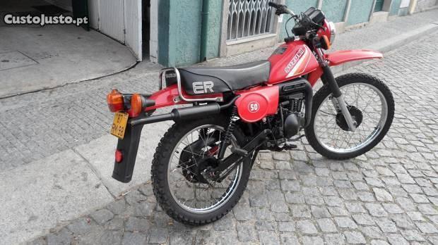 Suzuki ER 80 toda de origem