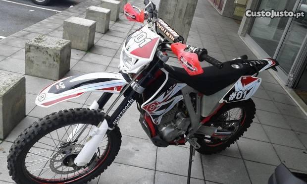 AJP PR4 240 Enduro pro 2014