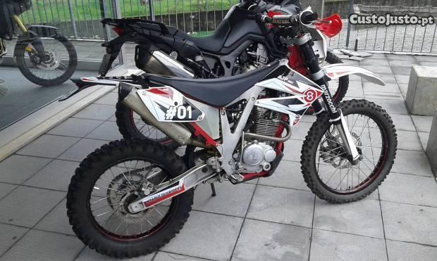AJP PR4 240 Enduro pro 2014