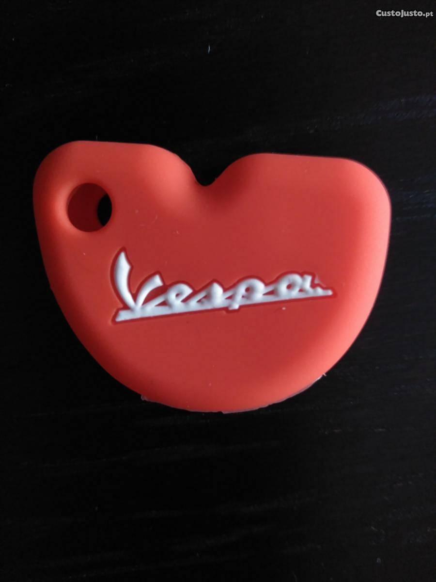 Capa em silicone para chave vespa