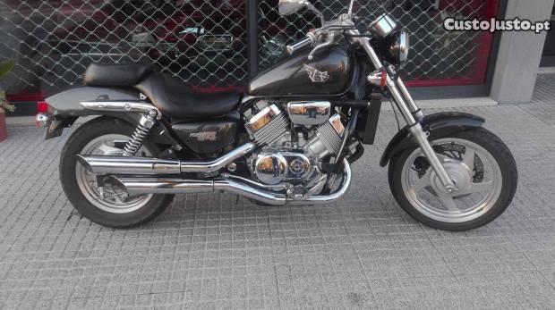 Honda VF750C ( modelo raro da Honda )