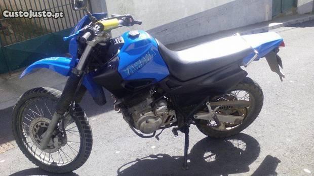 Yamaha xt600