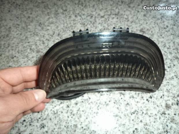 Honda CBR 600 RR (2003-2006) Vário material NOVO!