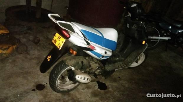 suzuki katana R impecavel