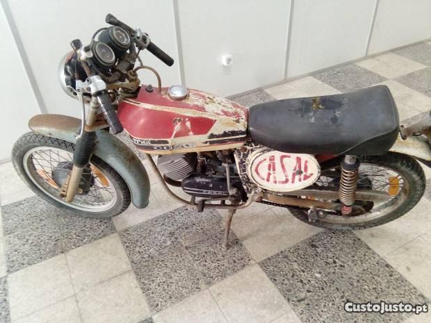 Motorizada casal trial k185 de 1975