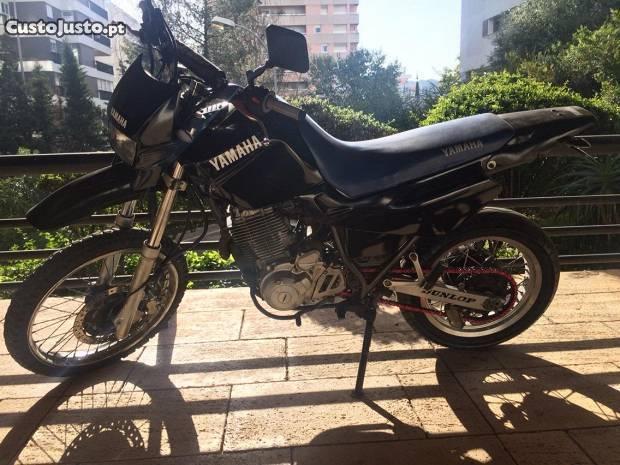 Yamaha XT600E