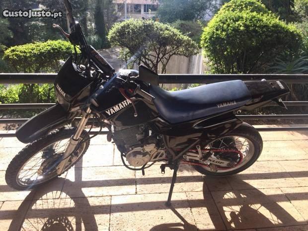 Yamaha XT600E