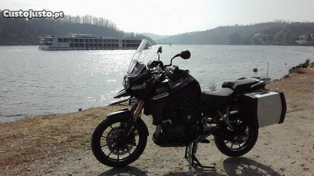 Triumph Tiger Explorer 1200 (Impecável)