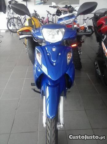 suzuki adress 